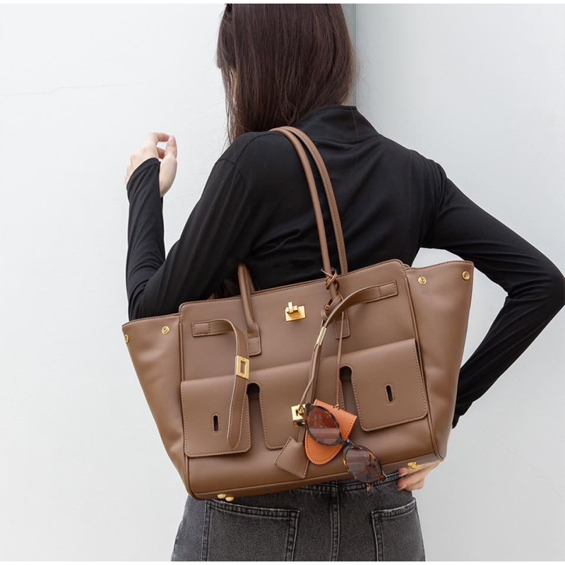 Lock Tote Wing Roomy Cluth Bag Black Treny Genuine Leather Shopping Bag Handbag Large Capacity Commuter Shoulder Bag For Female
