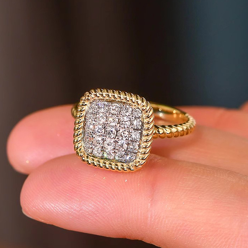 Brand Wedding Rings Sweet Cute Simple Designer Fashion Jewelry 18K Gold Fill Elegant Pave White 5A Cubic Zircon Party Eternity Women Engagement Band R