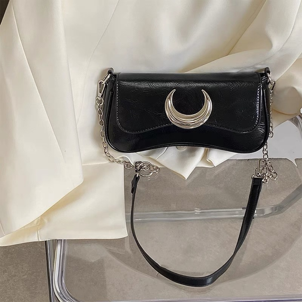 Y2k Cool Girls Black Shoulder Bags Moon Locking Buckle Women's Chain Underarm Bag PU Leather Saddle Bags Small Purse Handbags