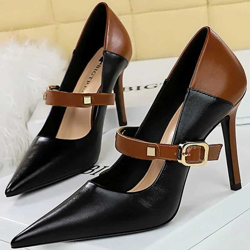Womens 10cm High H Mixed Pahwork Dark Brown Pumps Lady New Leather Strappy Buckle Thin H Pointed Toe Shoes Y250319