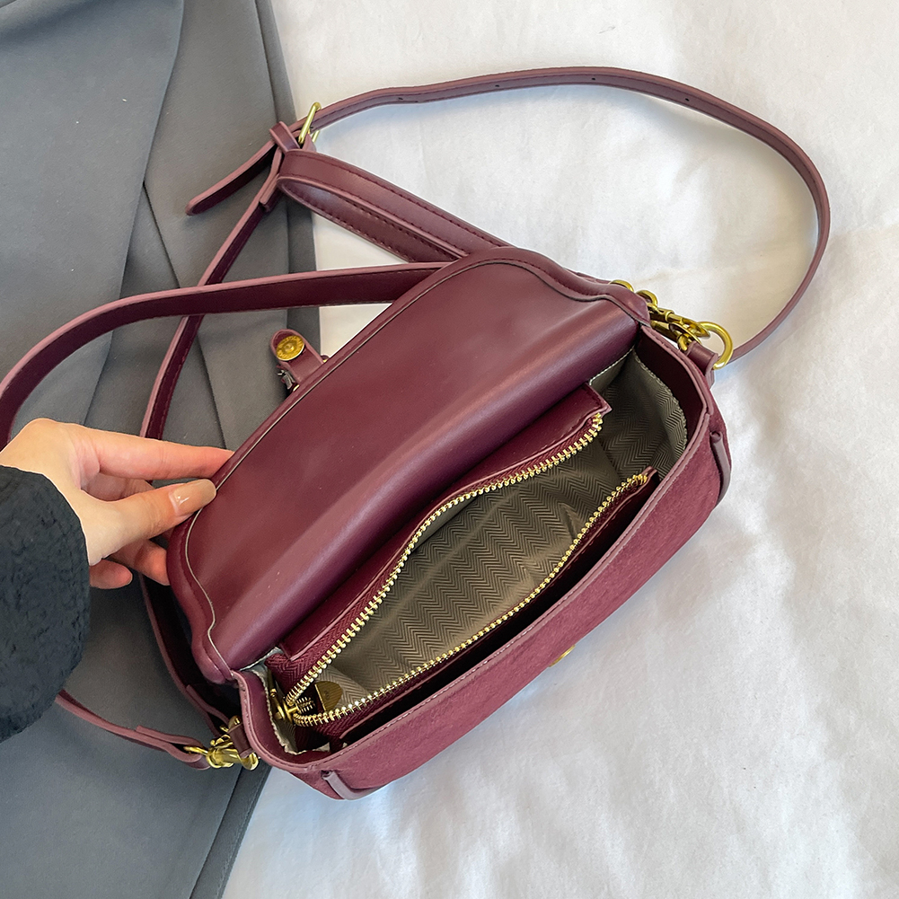 Crossbody Bag for Women Crescent Underarm Bag Leather Vintage Messenger Purse for Work Travel