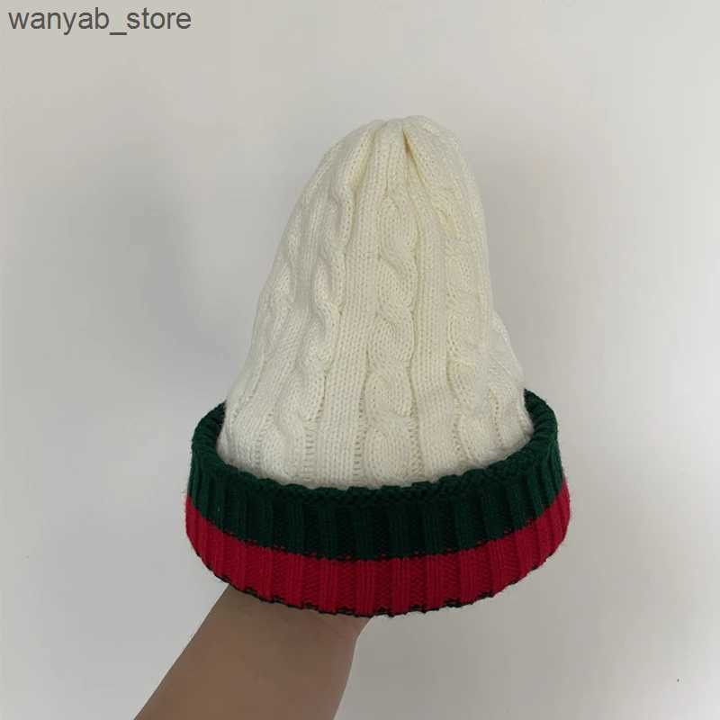 Beanie/Skull Caps Simple Winter Womens Knitted Hat Plus Velvet Warm Beanie Striped Twist Wool Mens Pullover Cold Hats L240910