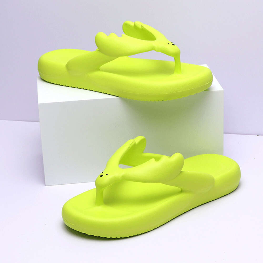 Herringbone slippers outdoor women's fashion wearing sloping soles couple's feet beach sandals slippers ddmythur