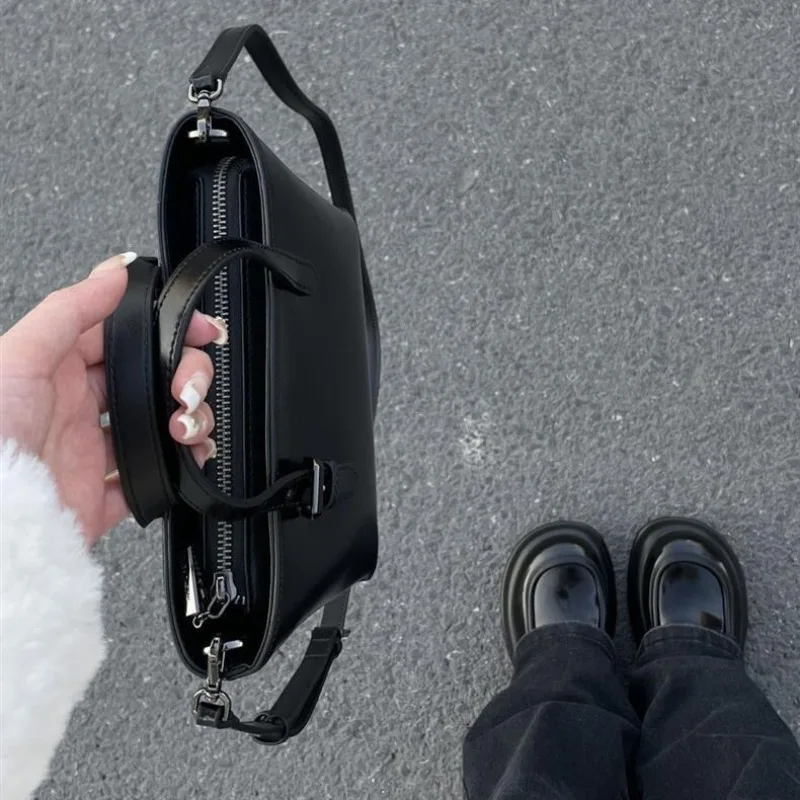 Tote Handbag for Women 2024 New Versatile Korean Niche Bags Retro Small Commuting Hand-held Crossbody Bag