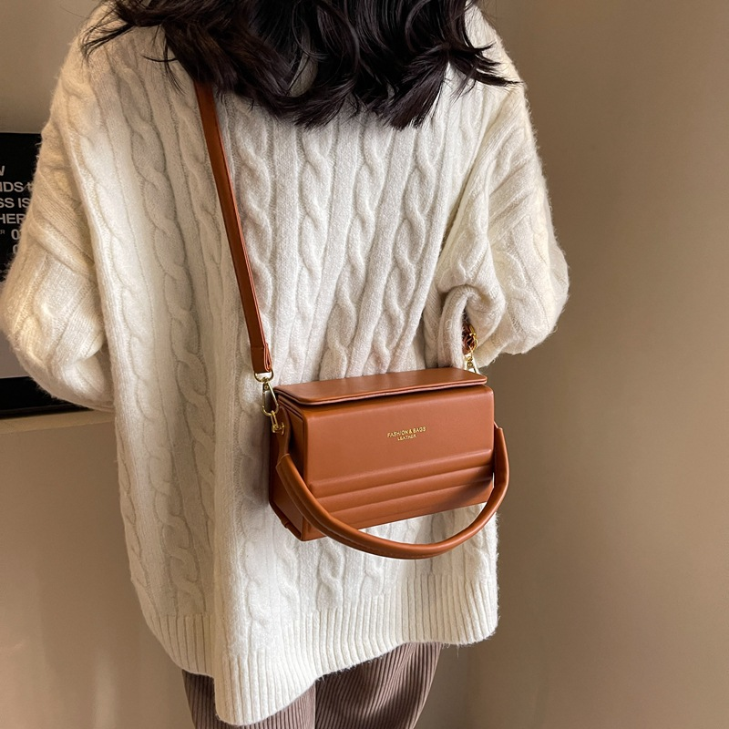 Leather Women Messenger New Designer Minority Box Shoulder Crossbody Bag Fashion Ladies Purses Female Handbag New Free Delivery Designer Bag