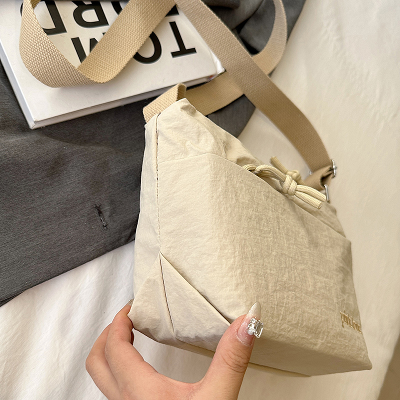 Washed Fabric Shoulder Bag Large Underarm Bag Casual Crossbody Purse for Women Daily Use and Commuting