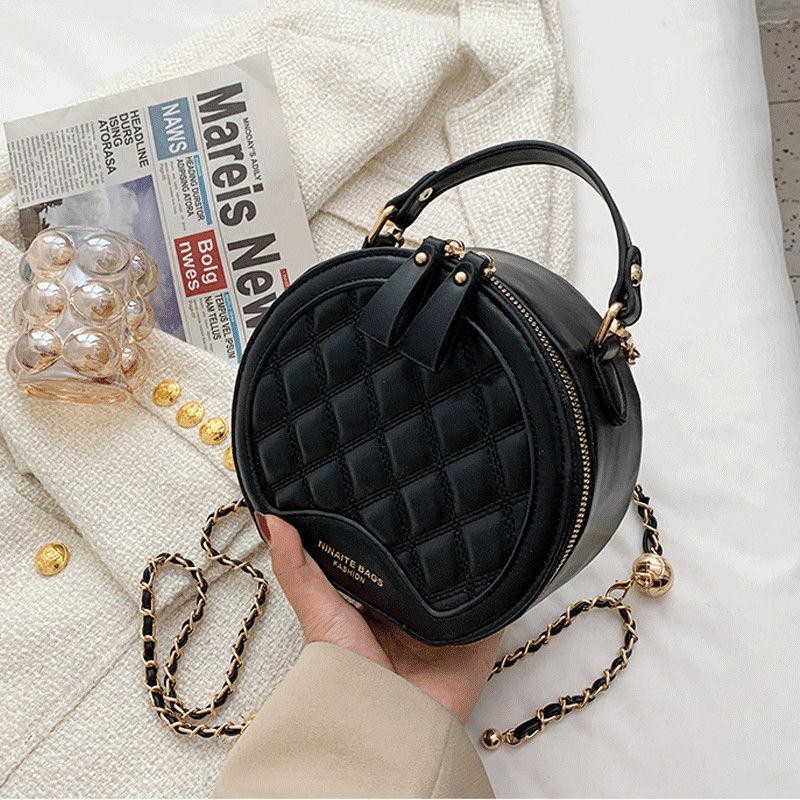 2024 popular new versatile crossbody bag with diamond grid chain, fashionable handheld small round bag