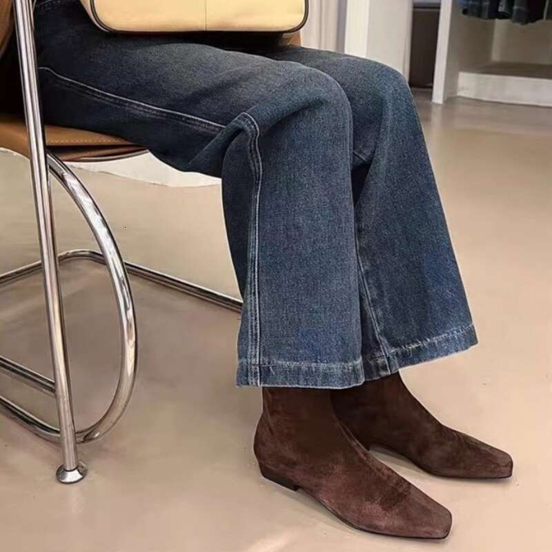 Flats Ankle Boots Suede Warm Women Shoes Winter Brand Square Toe Casual Chelsea 2025 Trend Low Heels Snow Boots Mujer Zapatos