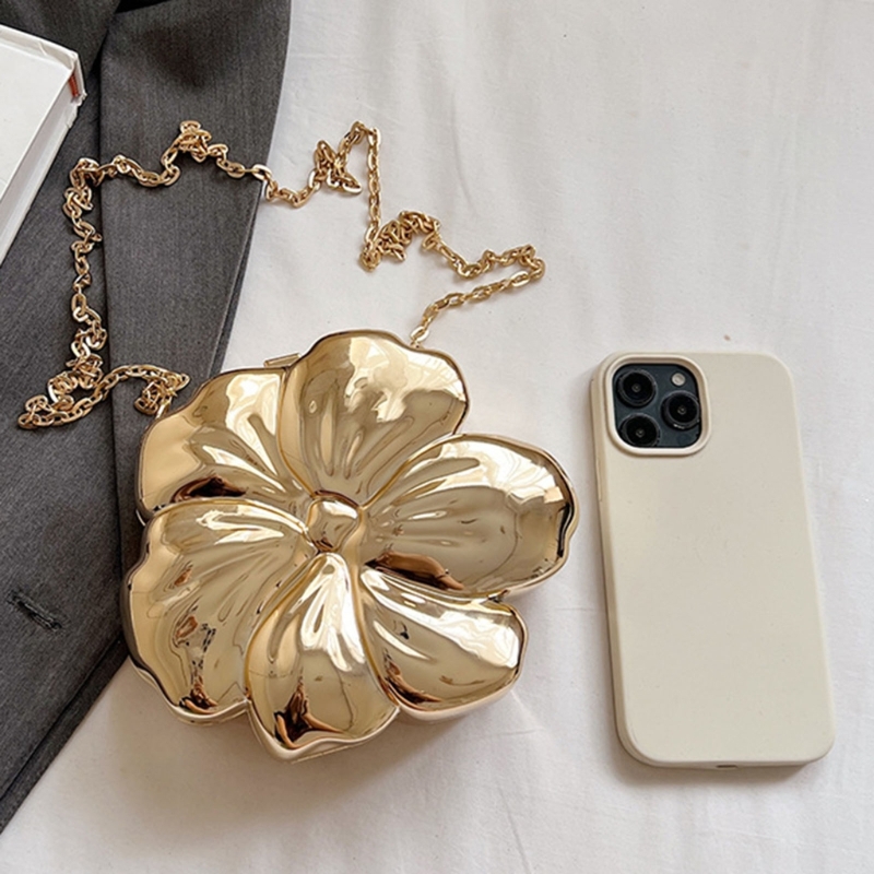 Women Fashion Flower Shape Evening Clutch Bag Small Chain Strap Shoulder Bag Lady Elegant Acrylic Evening Handbag Crossbody Bag