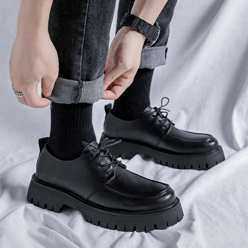 Men Dress Shoes New Big Head Leather Shoes For Mens Trendy Thick Bottom British Youth Height Casual Mens Shoes 241009