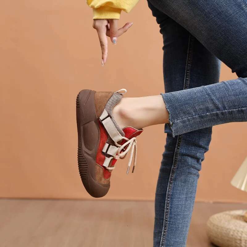 Women Casual Platform Sneakers New Fashion Casual Shoes for Women Elevating Female Sport Shoes Running