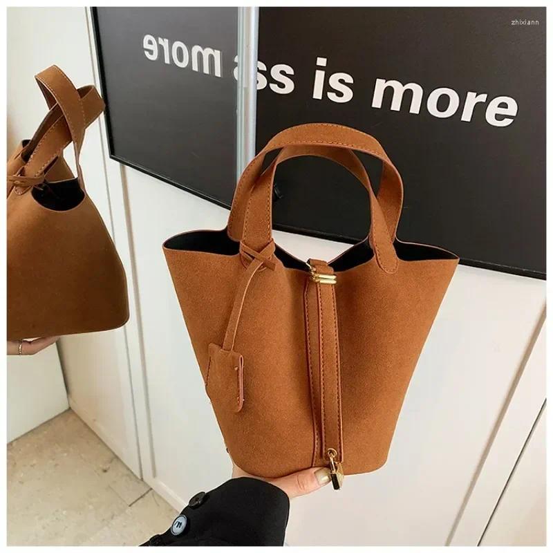 Free Shipping Drawstring Basket Bag For Women 2024 Autumn And Winter Frosted Bucket Handbag Casual Red Wedding Designer Bag Luxury Bag Tote Bag