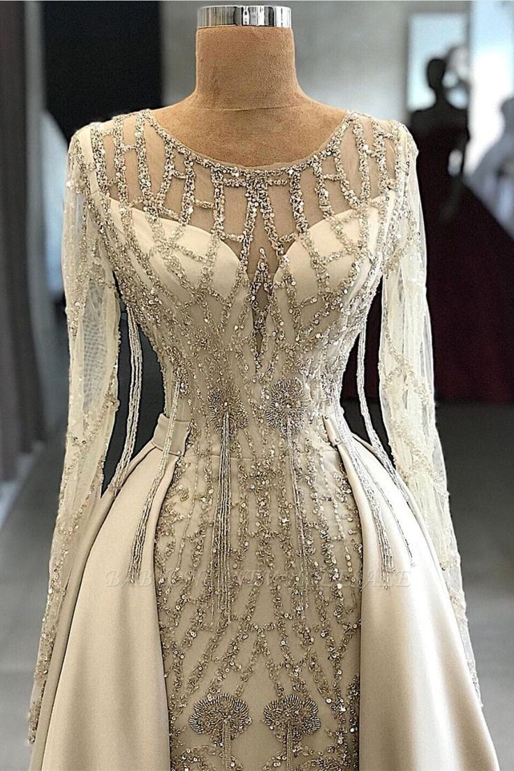 Gorgeous Mermaid Wedding Dresses O-neck Tulle Applicants Tassels Sleeves Sweep Train Bridal Court Gown Custom Custom Made Plus Size Bridal Gown Vestid