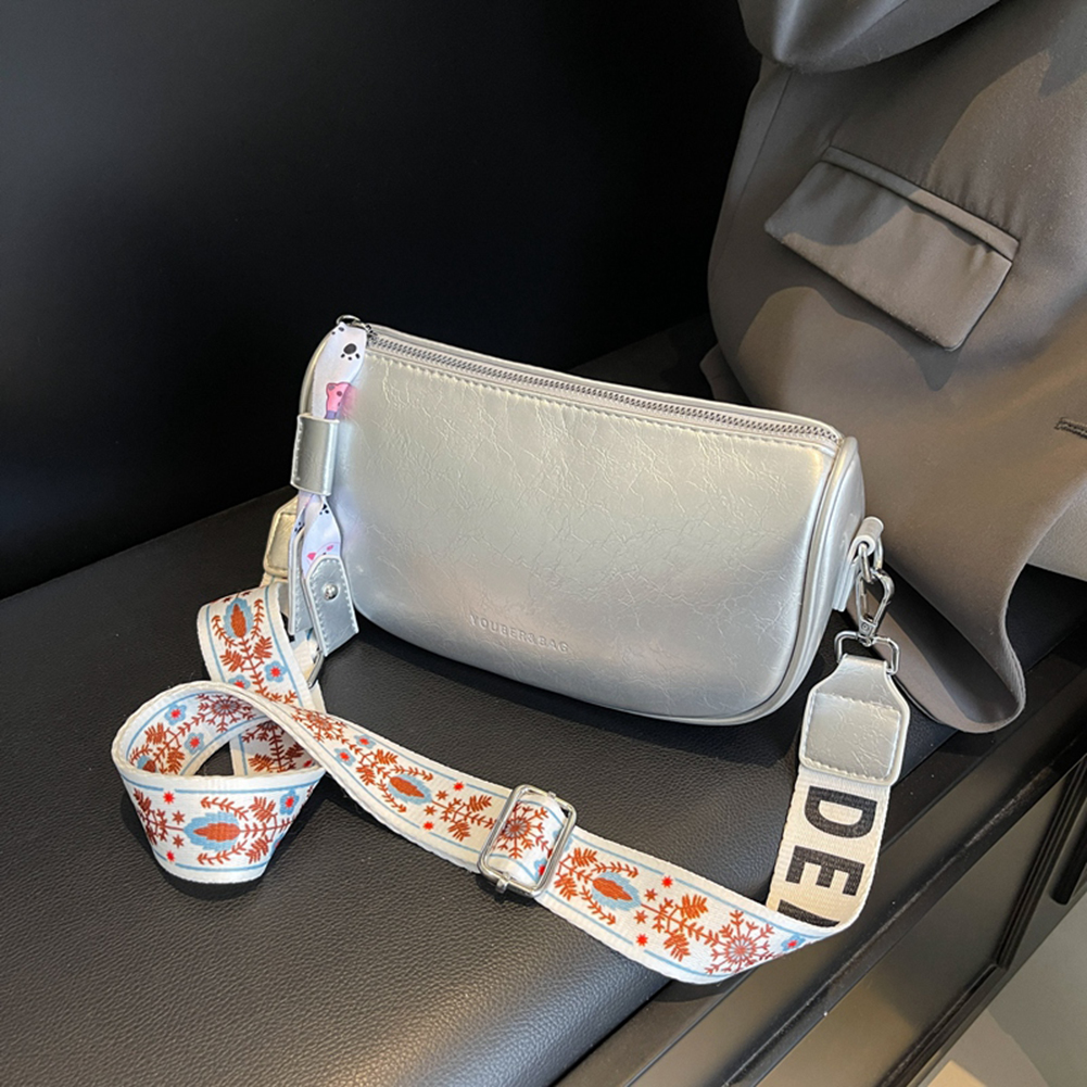 Women PU Chic Hobo Bag Large Capacity Casual Messenger Bag Solid Color Stylish Crossbody Bag Adjustable Strap for Outdoor Travel