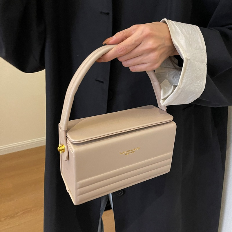 Leather Women Messenger New Designer Minority Box Shoulder Crossbody Bag Fashion Ladies Purses Female Handbag New Free Delivery Designer Bag