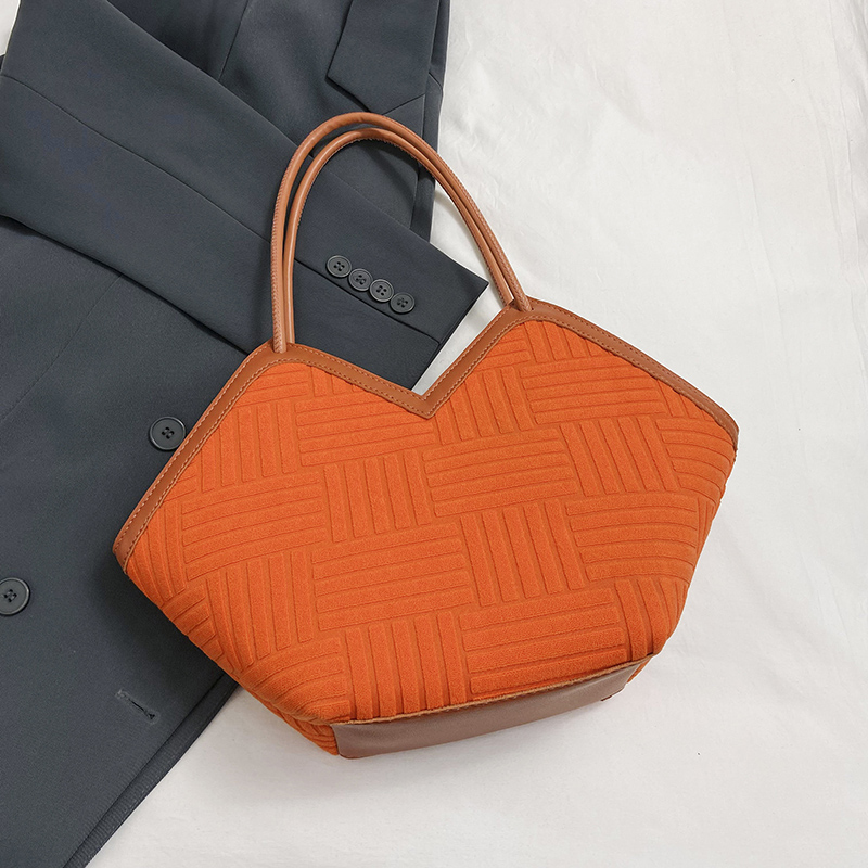 Women Heart Shape Shoulder Bag PU Leather Fashion Tote Handbag Solid Color Casual Top Handle Bag Daily Bag for Female