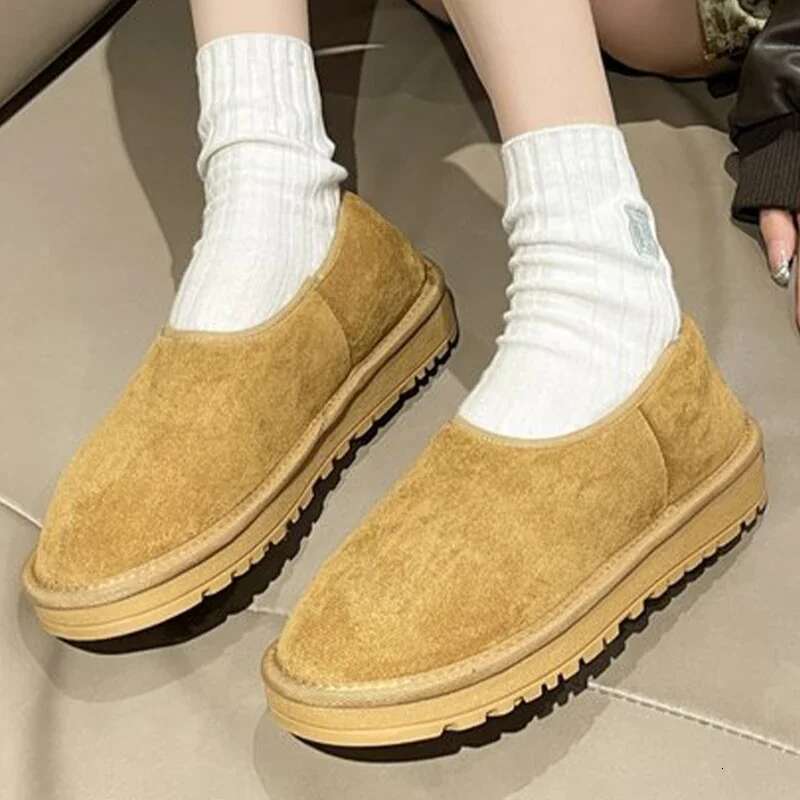 Women Fur Flats Platform Warm Snow Boots Suede Cozy New Femme Loafer Shoes 2025 Winter Short Plush Designer Botines Para Mujeres