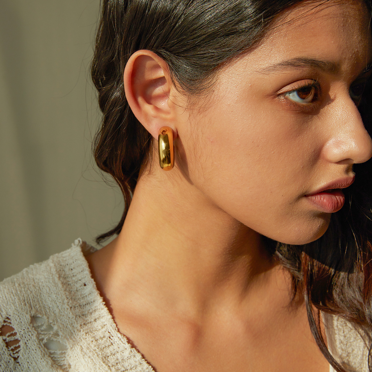 18k Gold-plated Fashionable Earrings for Women Exaggerated Female Personality Round Stainless Steel Earrings Factory Wholesale
