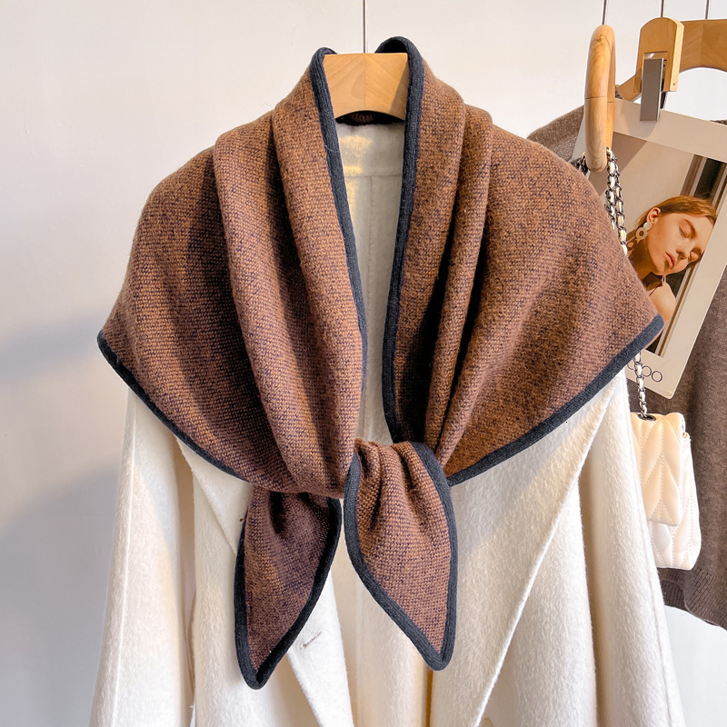 High quality fashion design,arutumn and winter women knitted cashmere plaid triangular shawl