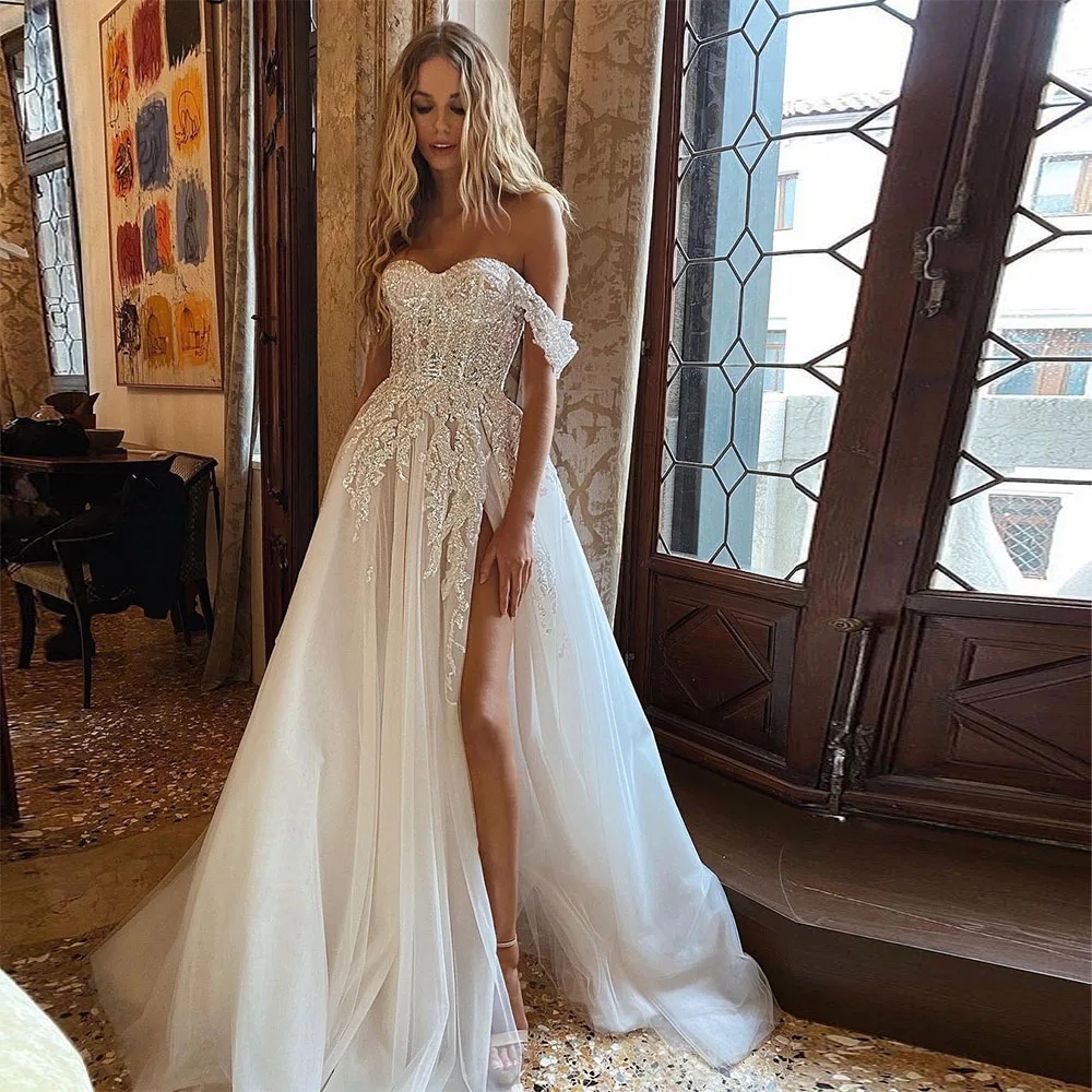 2024 New Boho Wedding Dress Crystal Beading Off the Shoulder Lace Appliques A-Line Bridal Bride Party Gowns Vestido De Novia Mariage