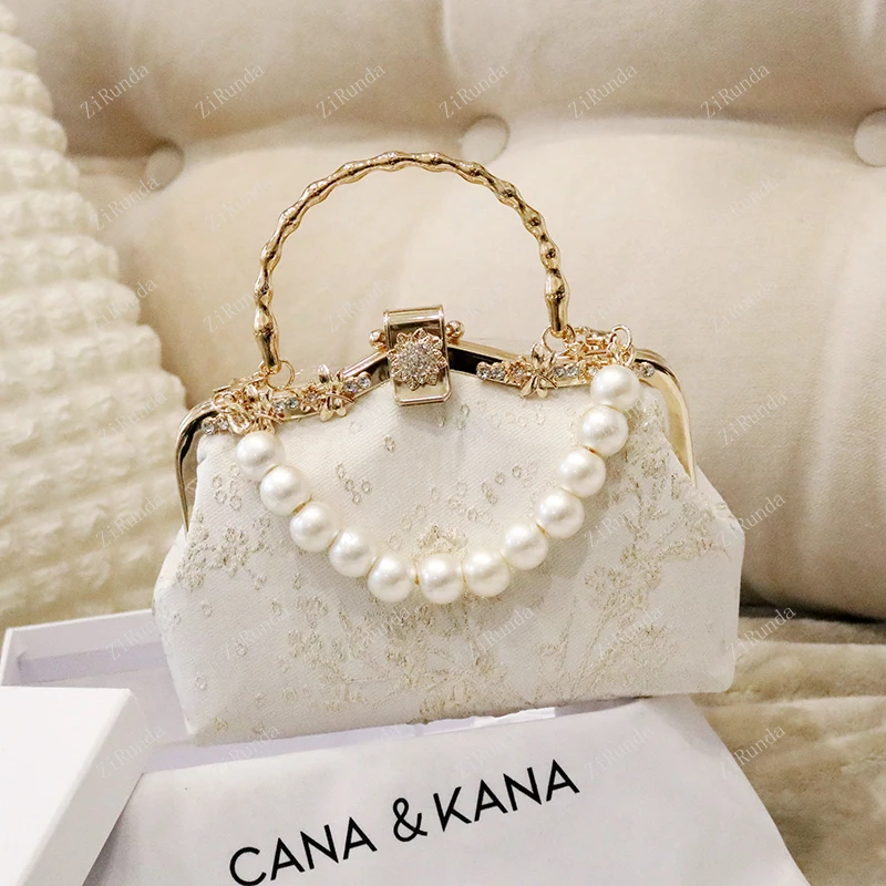 Fashion and elegance, celebrity temperament pearl autumn new trend women's bag, one shoulder portable messenger