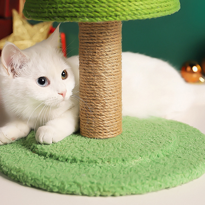 Best Selling Pet Accessories Dogs For Christmas Cat Climbing Frame Simulation Lawn Wear Dog Scratch Pad