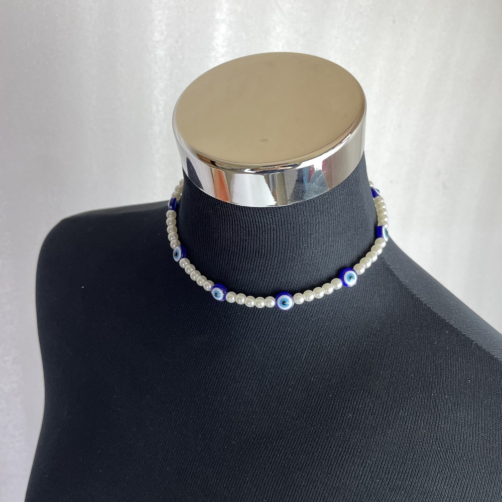 Cross Border Blue Eyed Imitation Pearl Necklace for European and American Women Punk Acrylic Jewelry Personalized Single-layer Woven Geometric Necklac