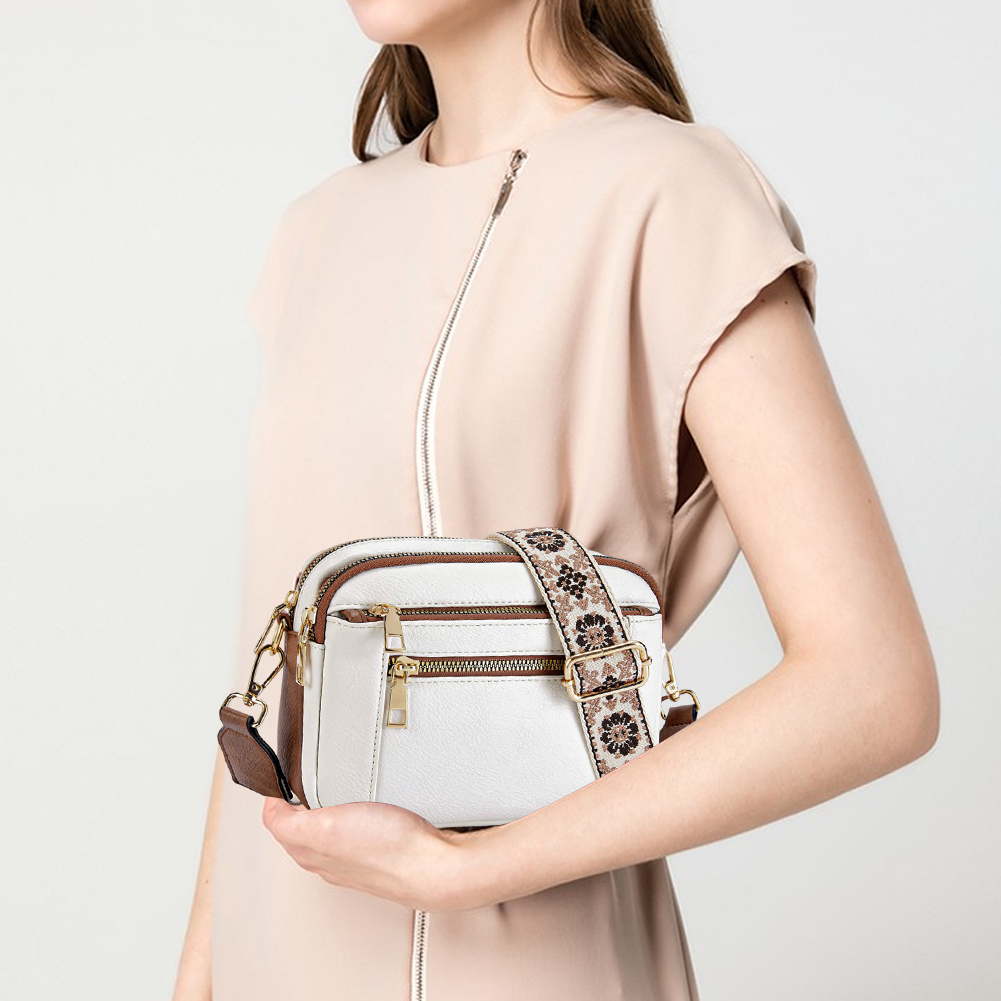 Women PU Shoulder Bag Stylish Commuting Bag Large Capacity Trendy Messenger Bag Adjustable Strap Multi-pockets Daily Sling Bag