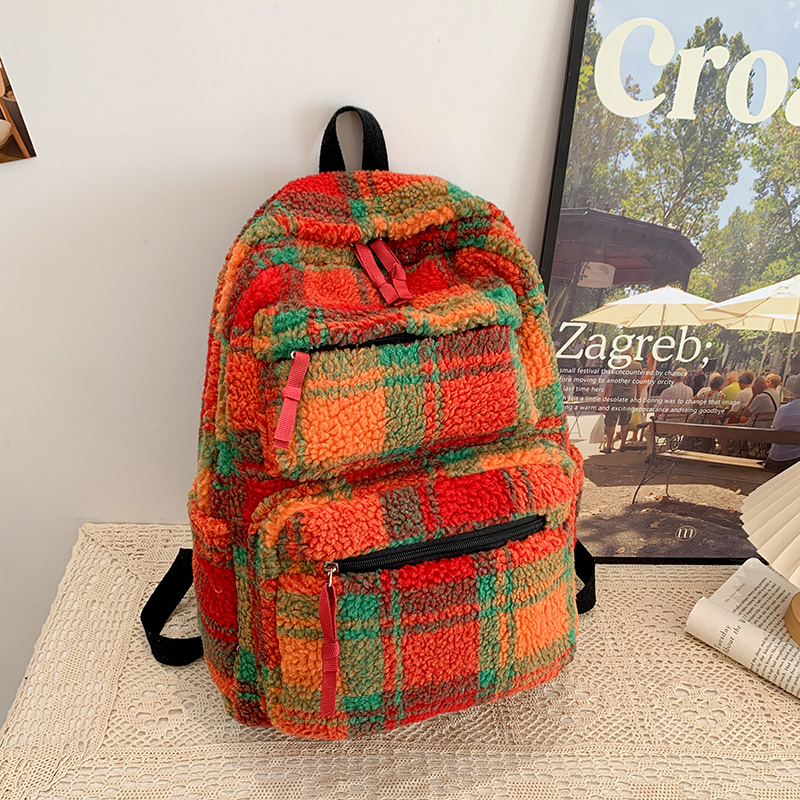 2025S Fashion Designer Bookbag For Women Adjustable Strap Shoulder Multi Pocket Schoolbag Casual Daypack Travel Bag