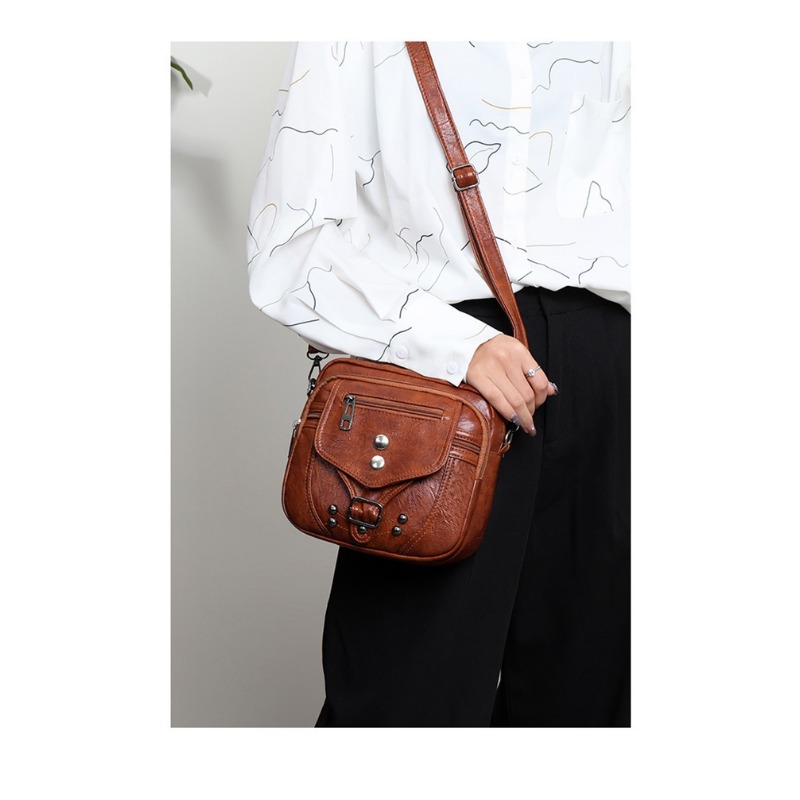 Women's Bag 2024 New Street Trend Fashion Crossbody Bag Soft Leather Shoulder Bag Washed Leather Small Square Bag