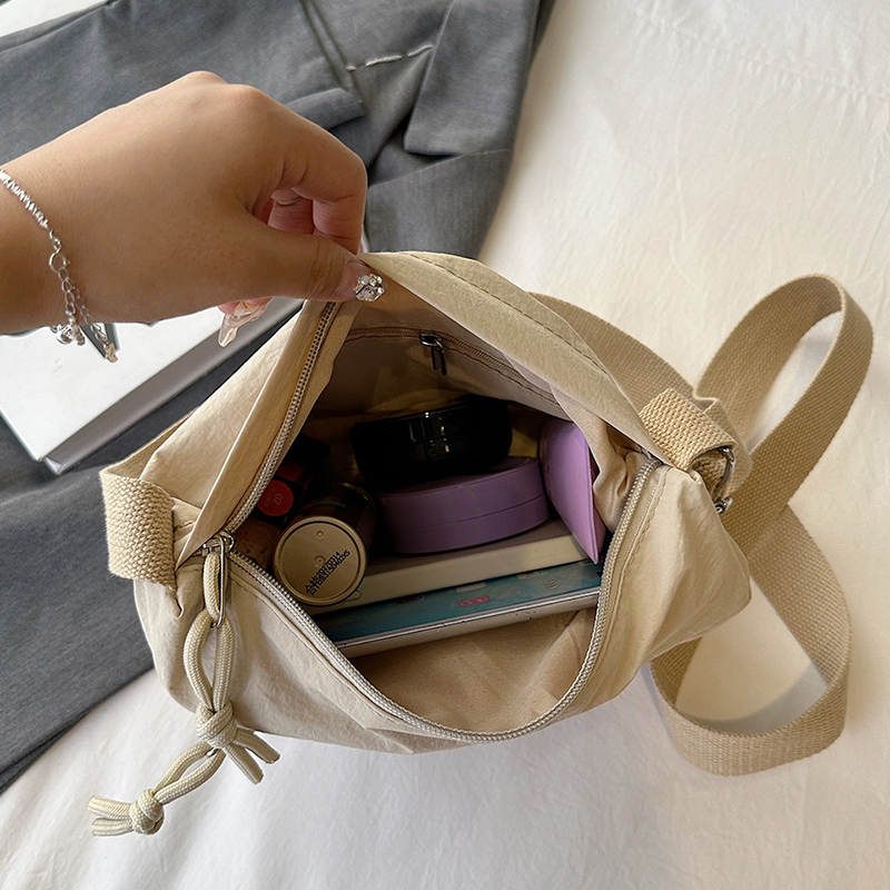 Washed Fabric Shoulder Bag Large Underarm Bag Casual Crossbody Purse for Women Daily Use and Commuting
