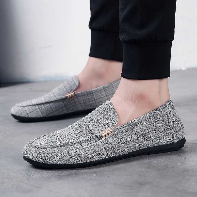 Spring and Autumn New Bean Shoes Mens Korean Trendy Lazy Shoes Mens One Step Casual Shoes Mens Breathable Cloth Shoes Men