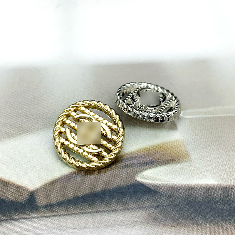 4 pieces/bag Code 66-77 12/18mm small incense striped metal buttons hollowed out shirt cardigan small buttons high-end foreign trade new buttons