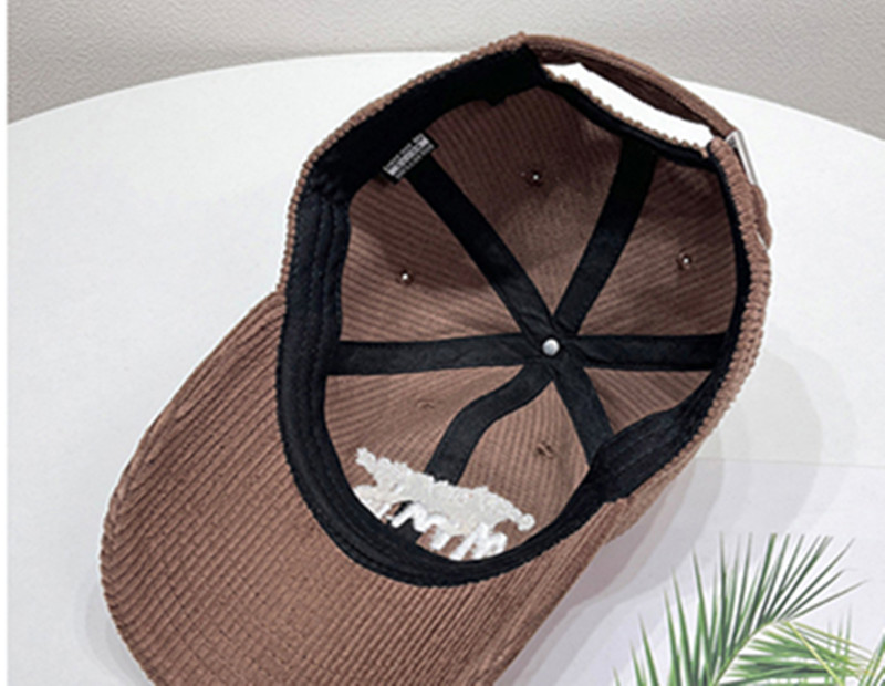 Free shipping New Designer Baseball caps hat Men Women fitted hats Luxury embroidered baseball cap Sun Hats Adjustable cap Z-2