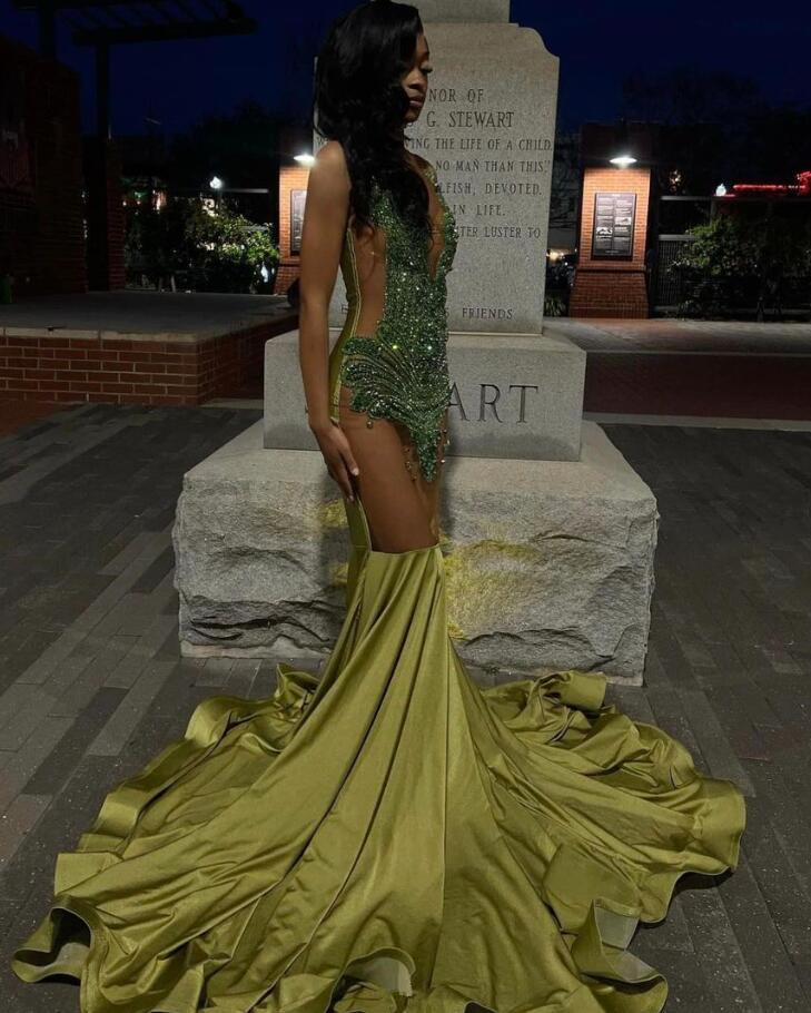 Army Green Luxury Evening Ceremony Formal Dresses for Black Girl Long Sparkly Diamond Crystal Prom Birthday Gala Dress 2024