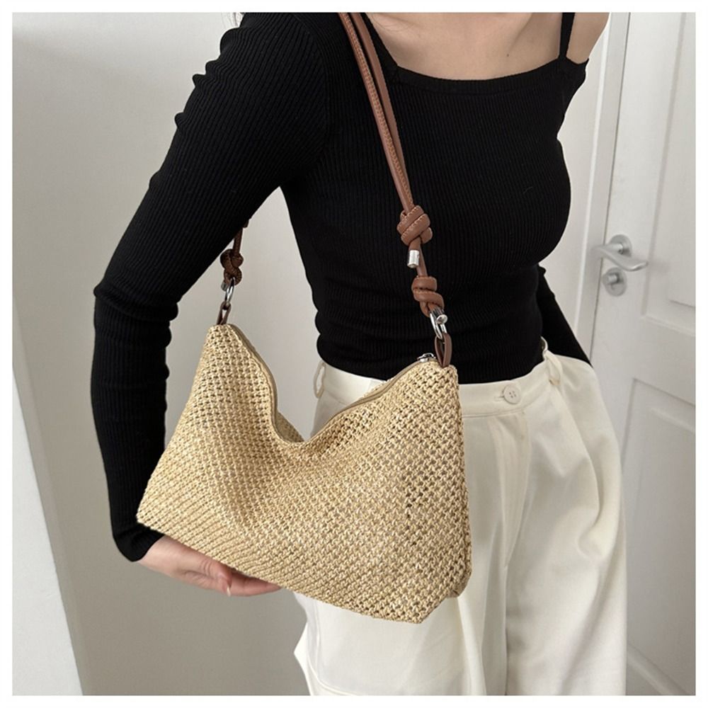 Women Straw Bag Shoulder Bag Woven Beach Handbag for Ladies Large Capacity Tote Bag Girls Rattan Handmade Braid Bag