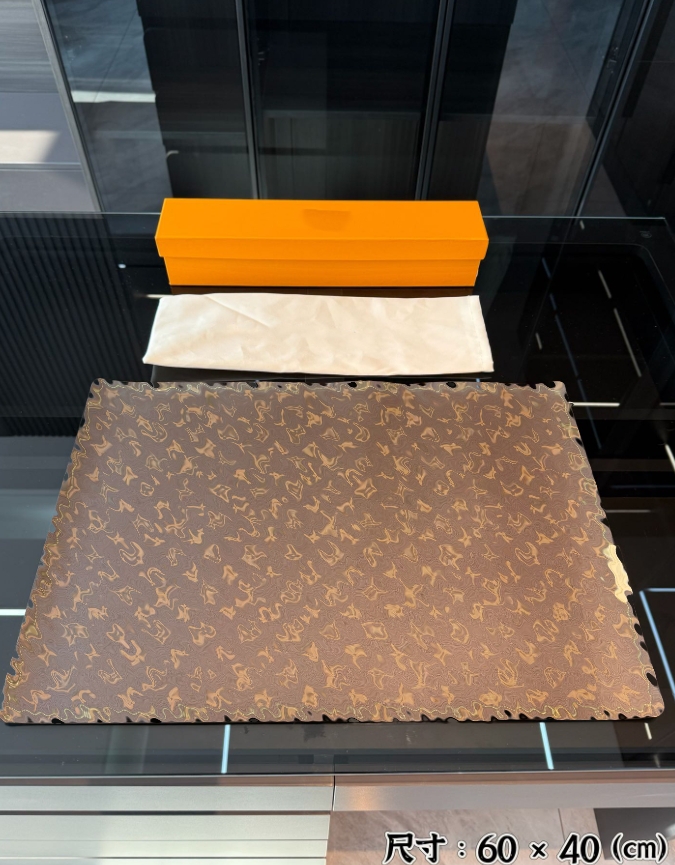 Table mat American presbyopia hotel restaurant heat insulation mat non-slip placemat household simple square western food