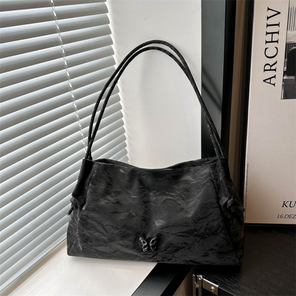 Solid Color Soft PU Shoulder Bag Magnetic Buckle Korean Style Texture Underarm Bag Waterproof Stylish Y2K Butterfly Handbag