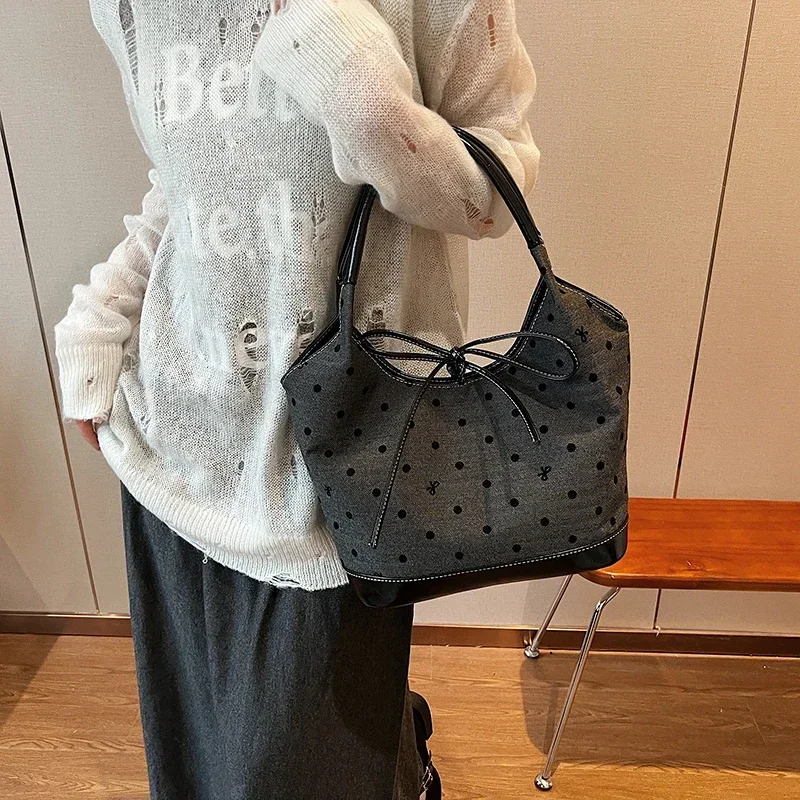 PU hasp Bucket Shoulder Bags 2024 New Sewing Thread Versatile Solid Color Fashion Soft Large Capacity bow Women's Handbags