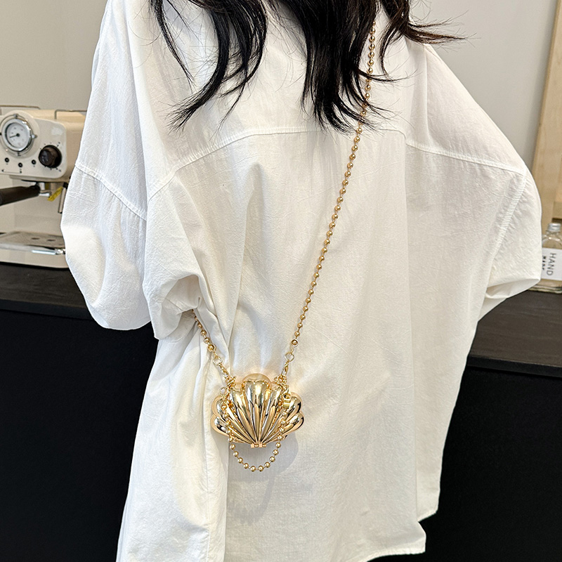 Shell Shape Evening Clutch Purse Novelty Fashion Evening Bags Trendy Crossbody Bag Small Elegant Handbag Wedding Party Bag