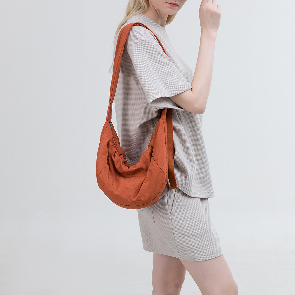 Crossbody Bag for Women Solid Color Dumpling Bag Nylon with Zipper Hobo Bag Inner Pocket Handbag Commuting Travel Bag