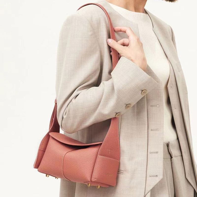 Original Brand Design Women Shoulder Bags New Adjustable Shoulder Bag Casual Style Classic Women Crossbody Bags Baguette Bag