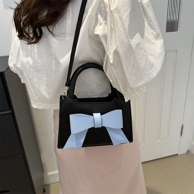 Women PU Bow Fashion Shoulder Bag Large Capacity Designer Small Handbags Adjustable Strap Trendy Satchel Bag Chic Hobo Bag