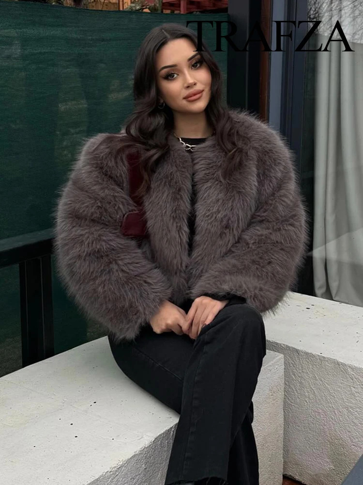 TRAFZA Winter Elegant Woman Artificial Fur Effect Short Jacket Coats Female ONeck Vintage Long Sleeve Loose Streetwear Top 241029
