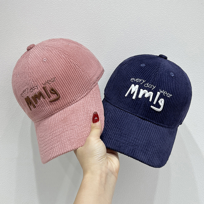 Free shipping New Designer Baseball caps hat Men Women fitted hats Luxury embroidered baseball cap Sun Hats Adjustable cap Z-7