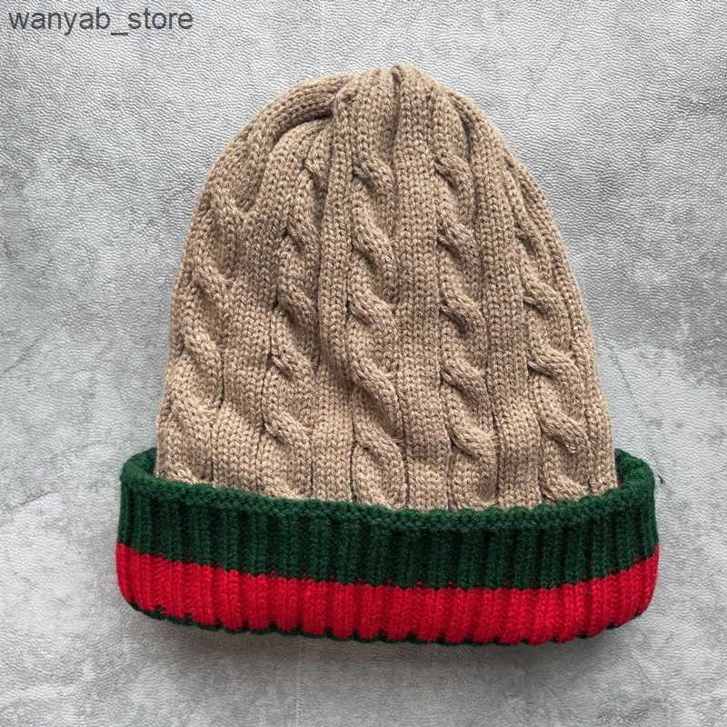 Beanie/Skull Caps Simple Winter Womens Knitted Hat Plus Velvet Warm Beanie Striped Twist Wool Mens Pullover Cold Hats L240910