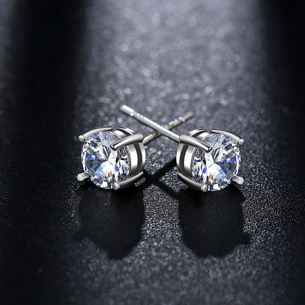 18K Real White Gold Plated 4 Claws Zirconia Stud Earrings for Men Women Lovers Crystal Couple Earrings Elegant Black White Men's Zircon Diamond E