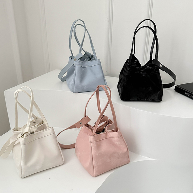 New Fashion Solid Color Underarm Handheld Crossbody Water Bucket Women's Bag