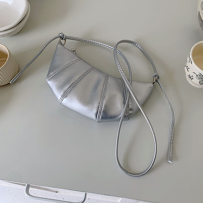 2024 Original Versatile Summer, Simple Dumpling Bag, Fashionable Shoulder Bag, Crossbody Bag Ox Horn Bun Women's Bag