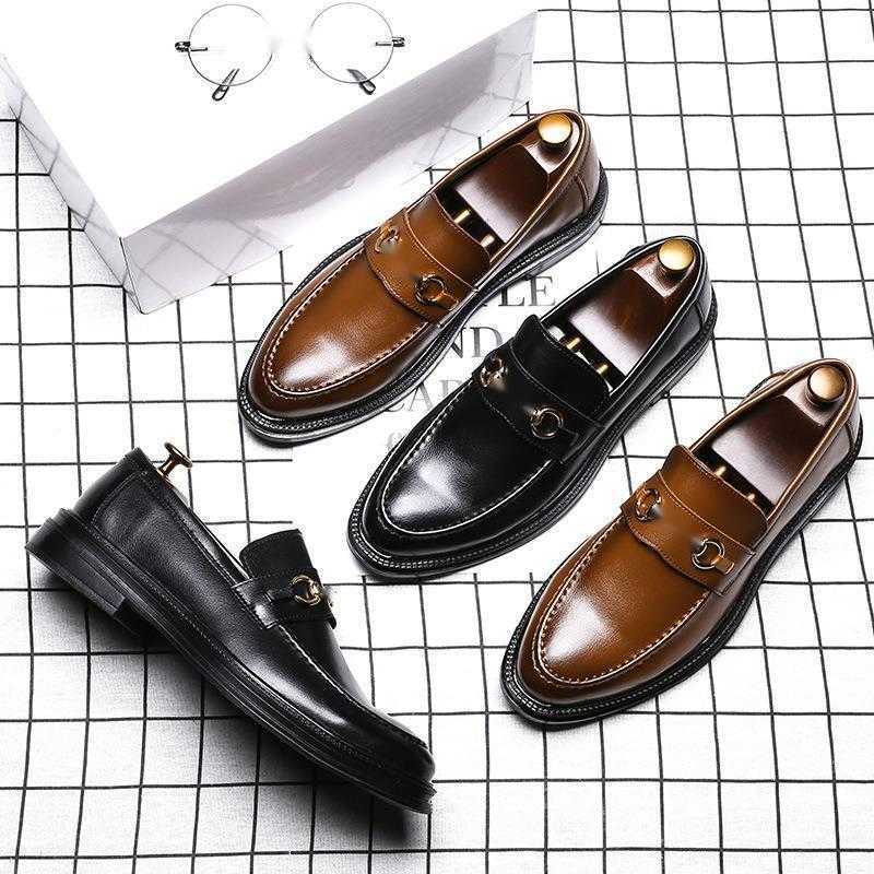 Men Dress Shoes Korean Version Versatile Fashion Pointed Casual Leather Shoes Cover Foot Business Lazy Mens Shoes Single Shoe Model 241009
